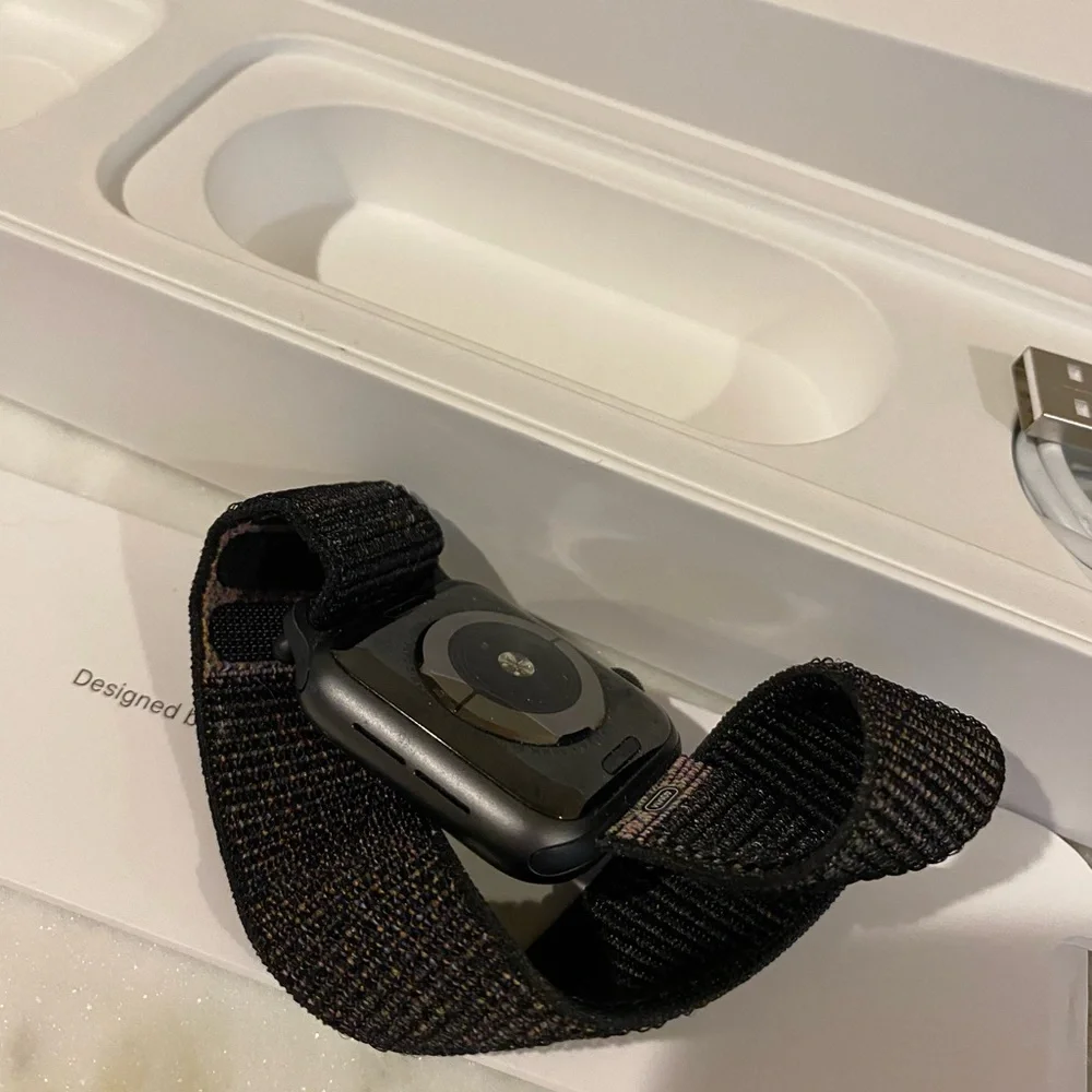 Apple Watch Series 4 with Space Gray Case Black Band/Extra Band + Charging Cable